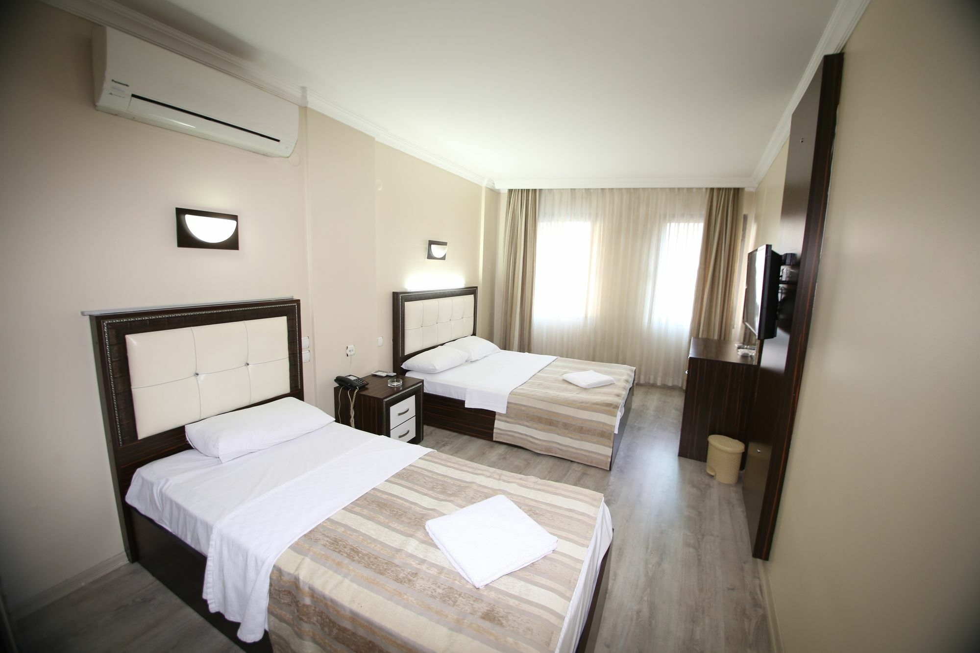 Konak Eurobest Otel Измир Экстерьер фото