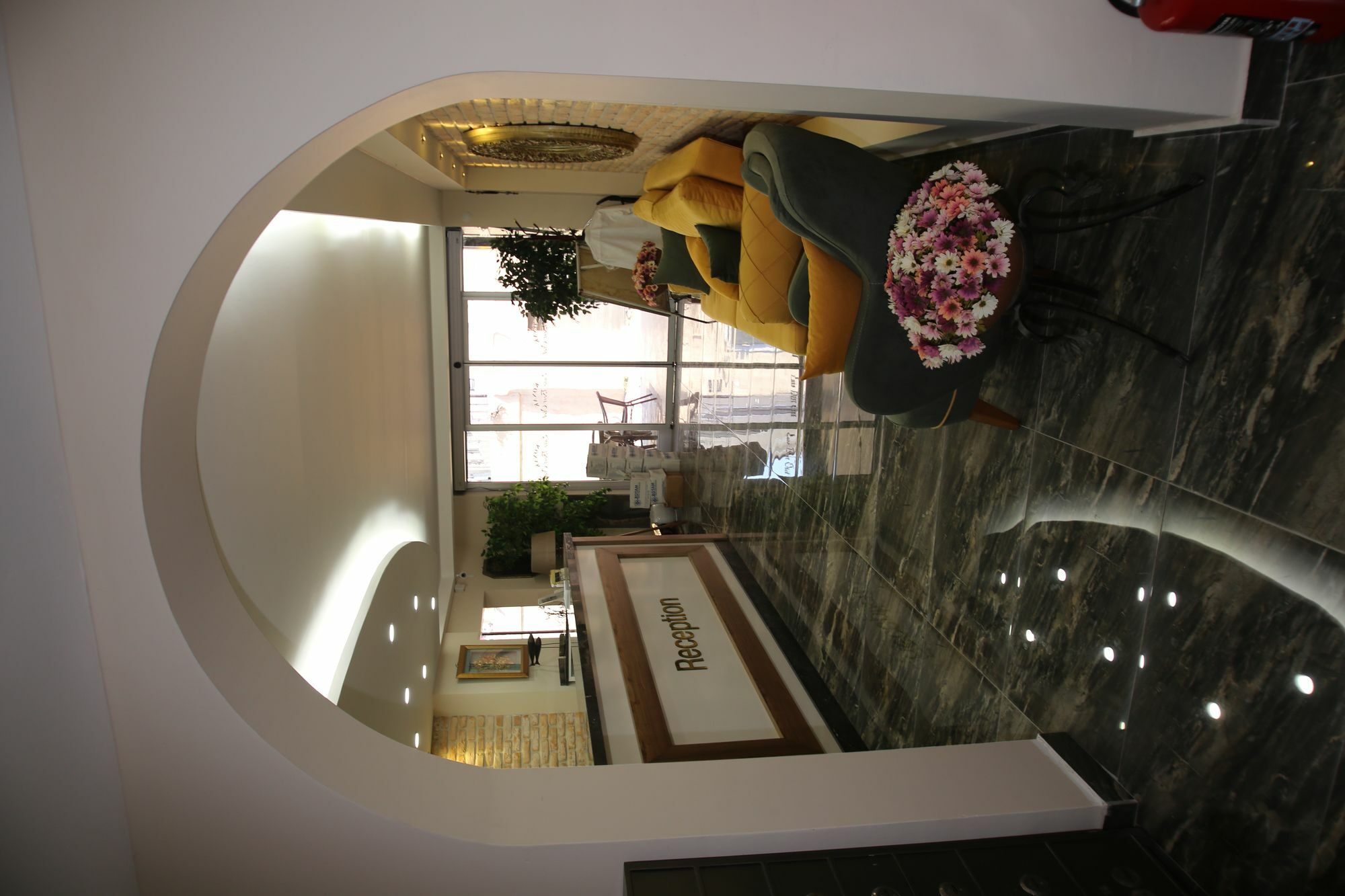Konak Eurobest Otel Измир Экстерьер фото