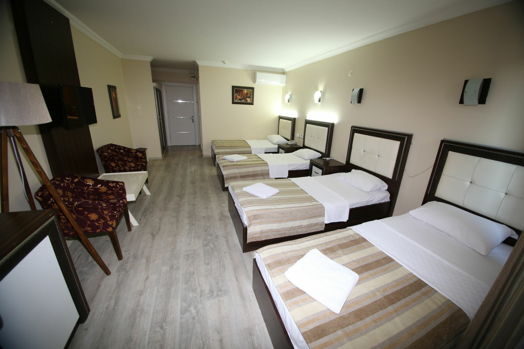 Konak Eurobest Otel Измир Экстерьер фото